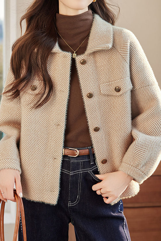 Casual Loose Collared Short Plush Warm Knit Jacket - liwisi