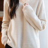Minimalist V-Neck Long-Sleeve Pullover Knitted Top