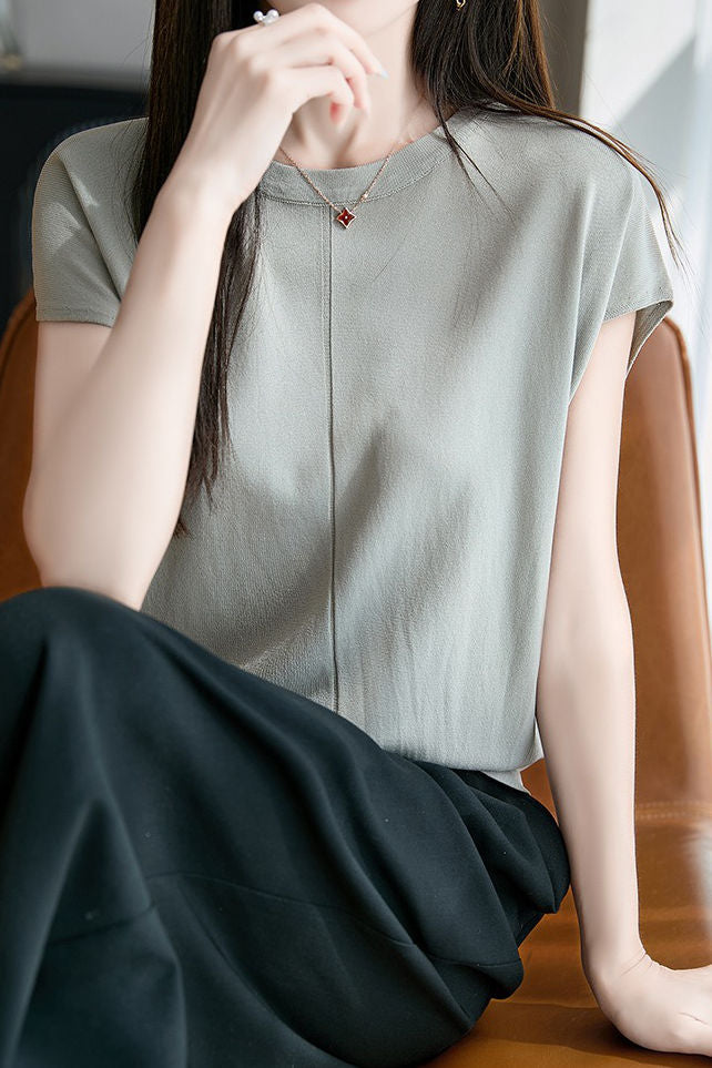 Minimalist versatile round neck top - liwisi