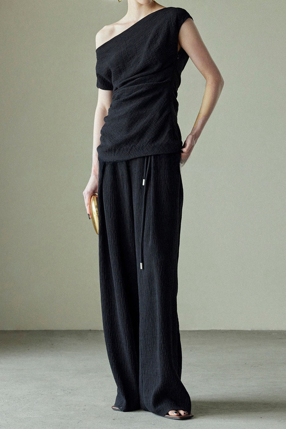 Textured off-shoulder fitted top with side pleats, loose pleated wide-leg pants two-piece set - liwisi