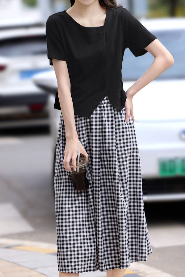 Side-slit short sleeve T-shirt with A-line plaid skirt set - liwisi