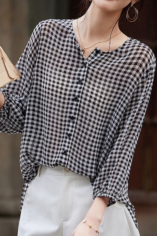 Checkered chiffon round neck button-up long sleeve sun protection shirt - liwisi