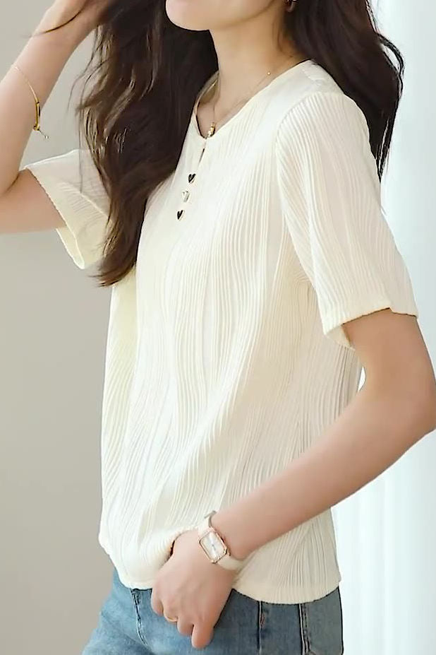 Textured round neck short sleeve T-shirt with decorative buttons - liwisi