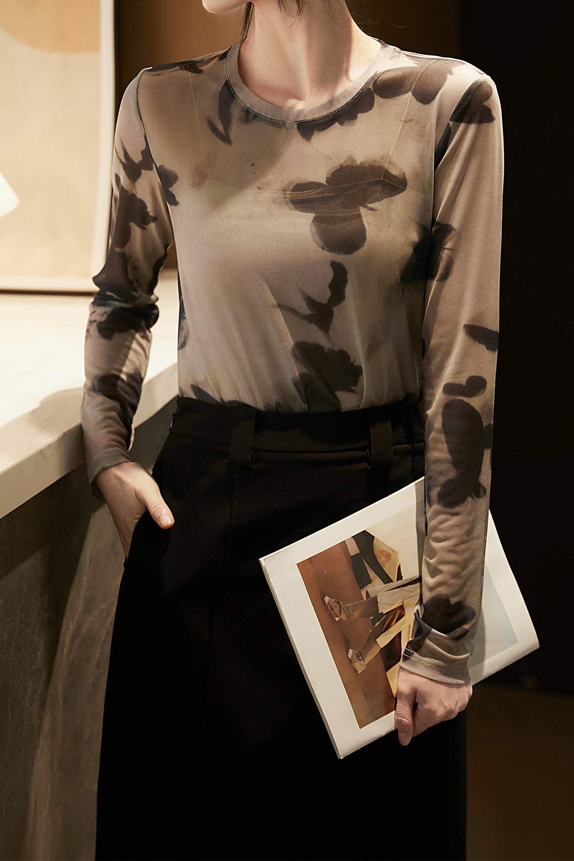ラウンドネック水墨アートプリントTシャツ 2色入 - liwisi