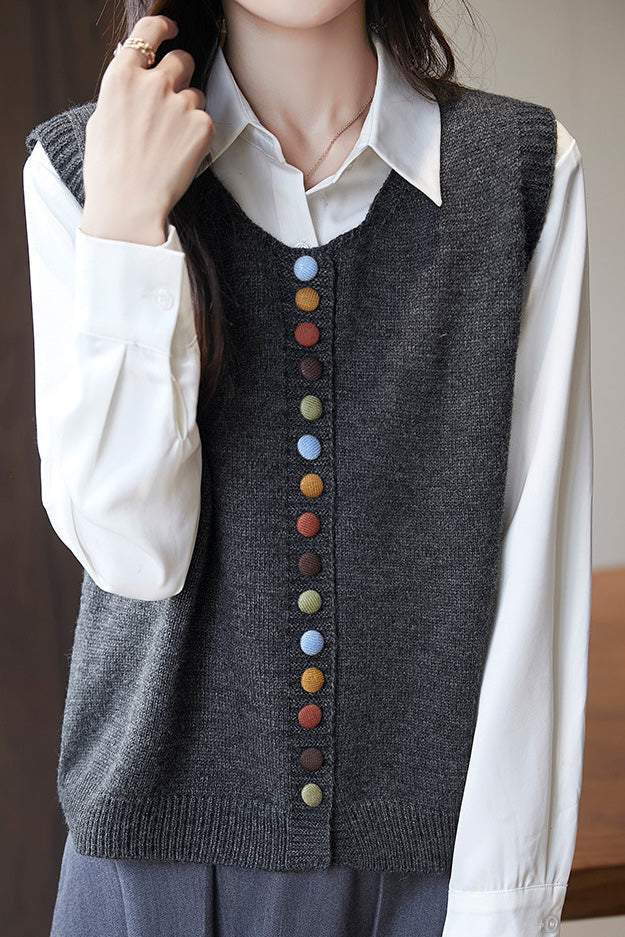 Colorful Button Round Neck Knitted Vest - liwisi