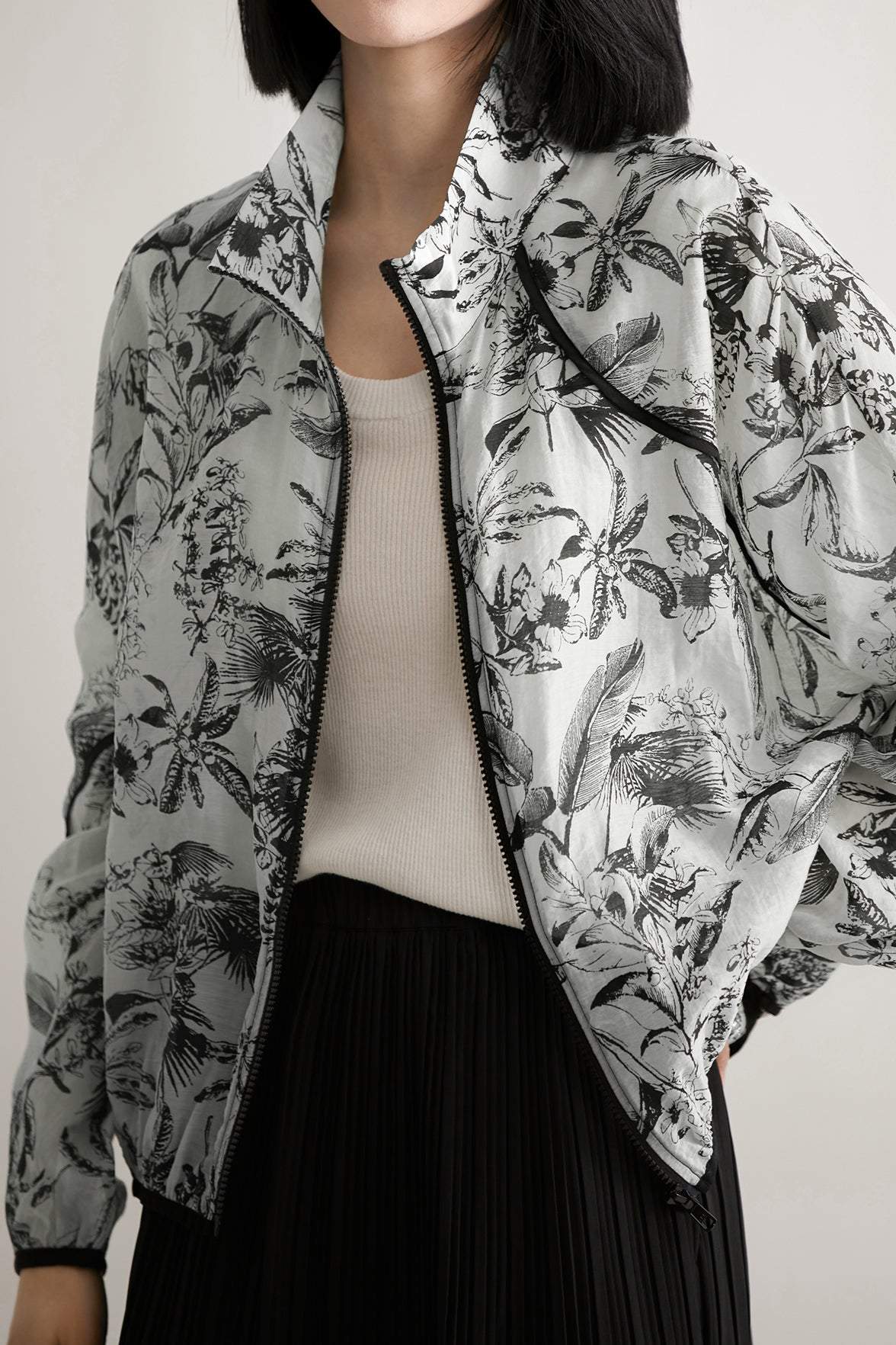 Stand Collar Ink Print Piped Hem Blouson - liwisi