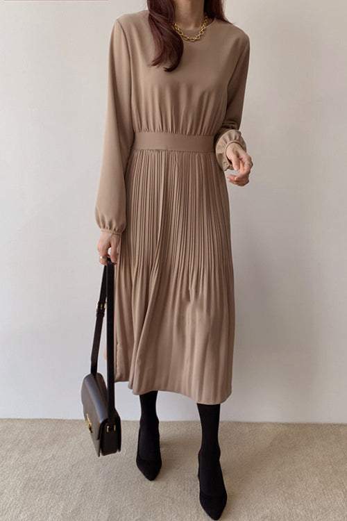 Round Neck Pleated Contrast Long Flare Dress - 4 Colors Available - liwisi