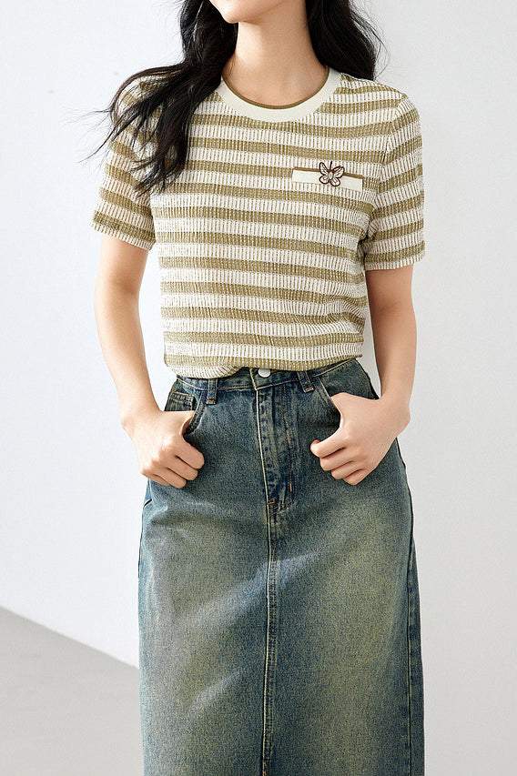 Round Neck Butterfly Embroidered Decor Striped T-Shirt - liwisi