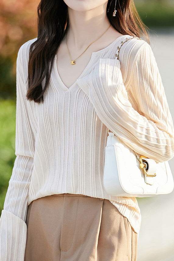 Half-open V-neck loose base layer shirt - liwisi
