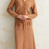 二点セット Vネックフリンジ装飾ニットトップス+フリンジ装飾ロングフレアスカート 3色入 - liwisi