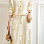 二点セット Vネックフリンジ装飾ニットトップス+フリンジ装飾ロングフレアスカート 3色入 - liwisi