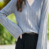 Half-open V-neck loose base layer shirt - liwisi