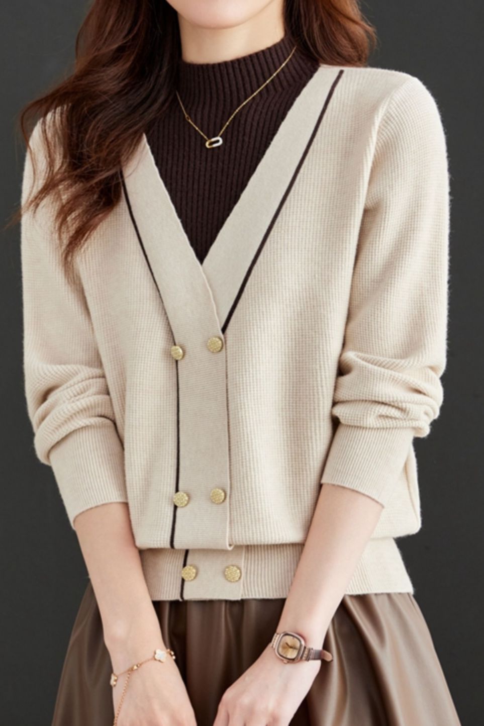 Contrast - color fake two - piece knitted sweater - liwisi