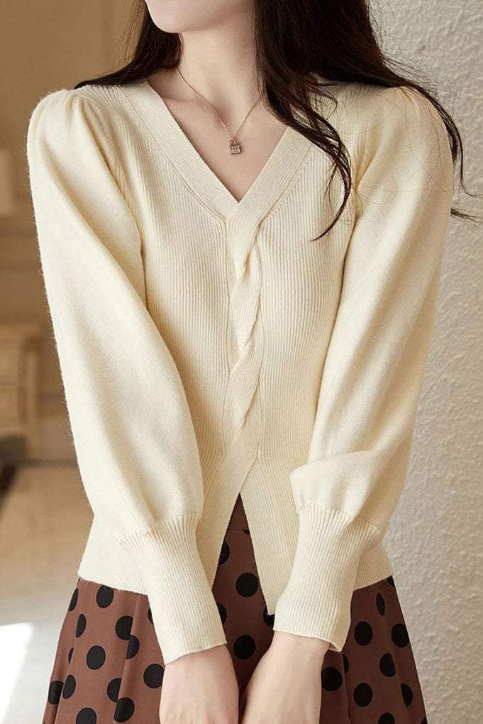 Simple Solid V-Neck Sweater - liwisi