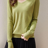 Solid-color V-neck knitted top - liwisi