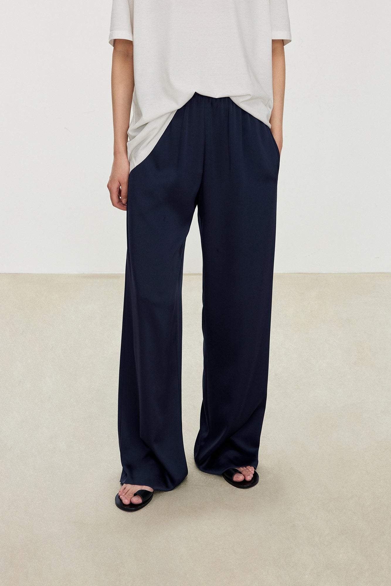 ベーシックデザインマキシワイドパンツ 4色入 - liwisi