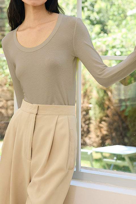 Solid-color round-neck knitted sweater - liwisi