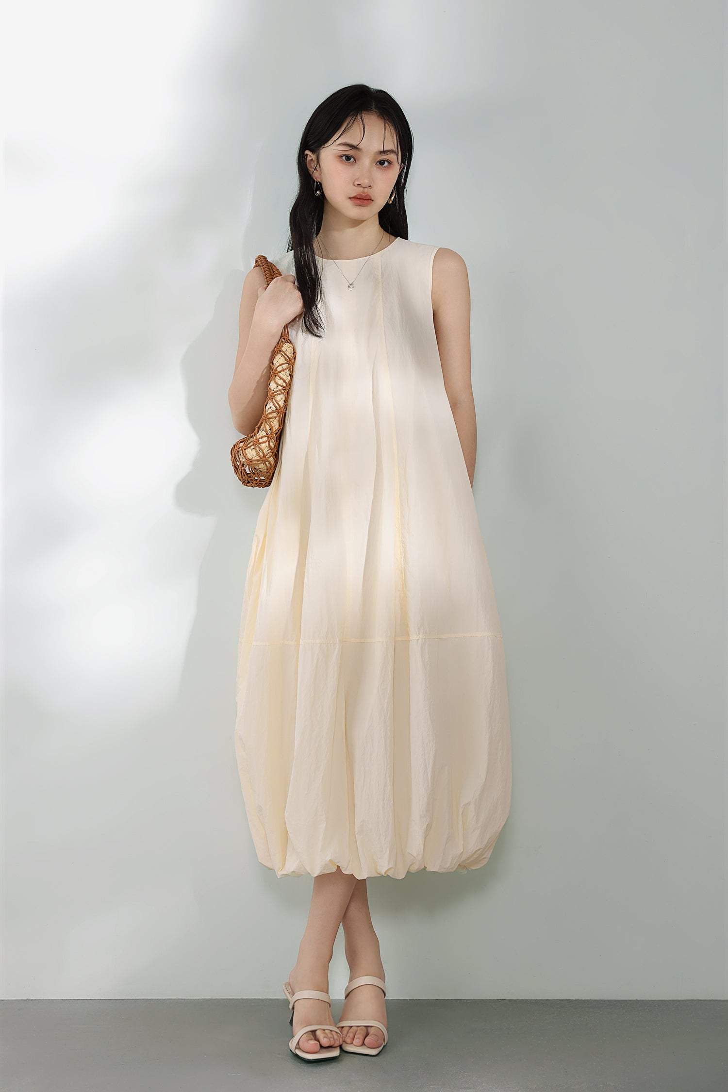 Round Neck Long Balloon Tank Dress with Lining - liwisi