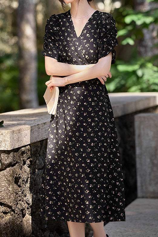 V-Neck Floral Long Tie-Belted Dress - liwisi