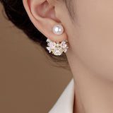 Pearl flower stud earrings