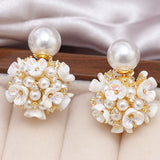 Pearl flower stud earrings
