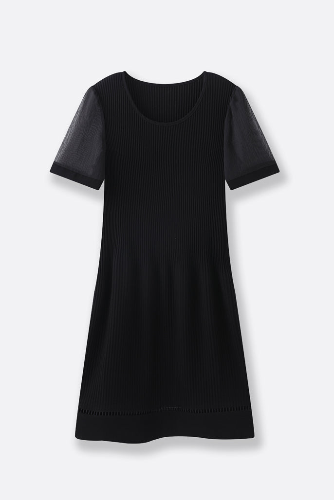 ラウンドネックシアー袖プリーツワンピース - liwisi