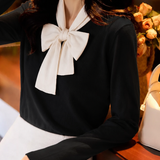 Elegant Knit Top With Contrast Bow Collar