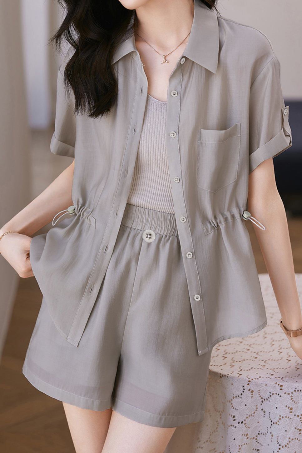 二点セット　ドローストリングシンプルシャツ＋サイドポケットシンプルショートパンツ　裏地付 - liwisi