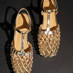 Retro Hollow Mesh Woven T-Strap Sandals - liwisi