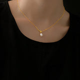 Kalung motif simpul hiasan mutiara, disertakan 3 warna