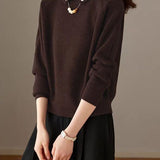 Elegant Pearl Lapel Raglan Sleeve Knit Sweater