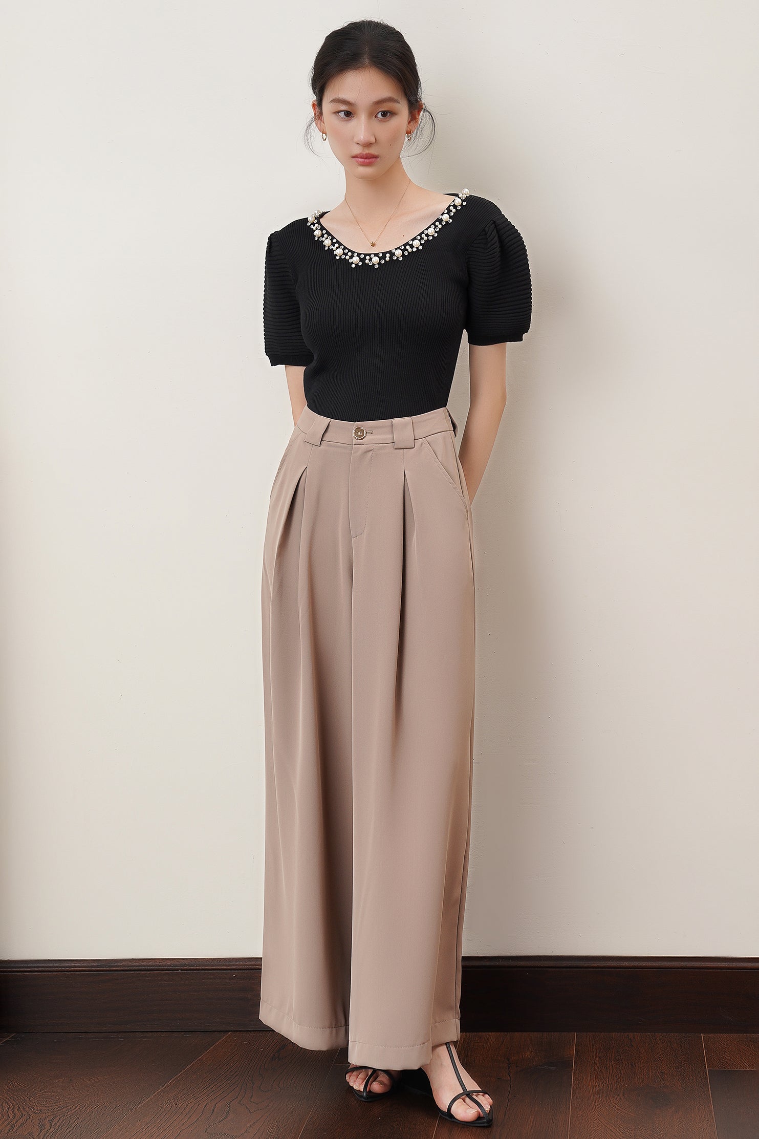 オフィススタイルタックロングワイドパンツ　2色入 - liwisi