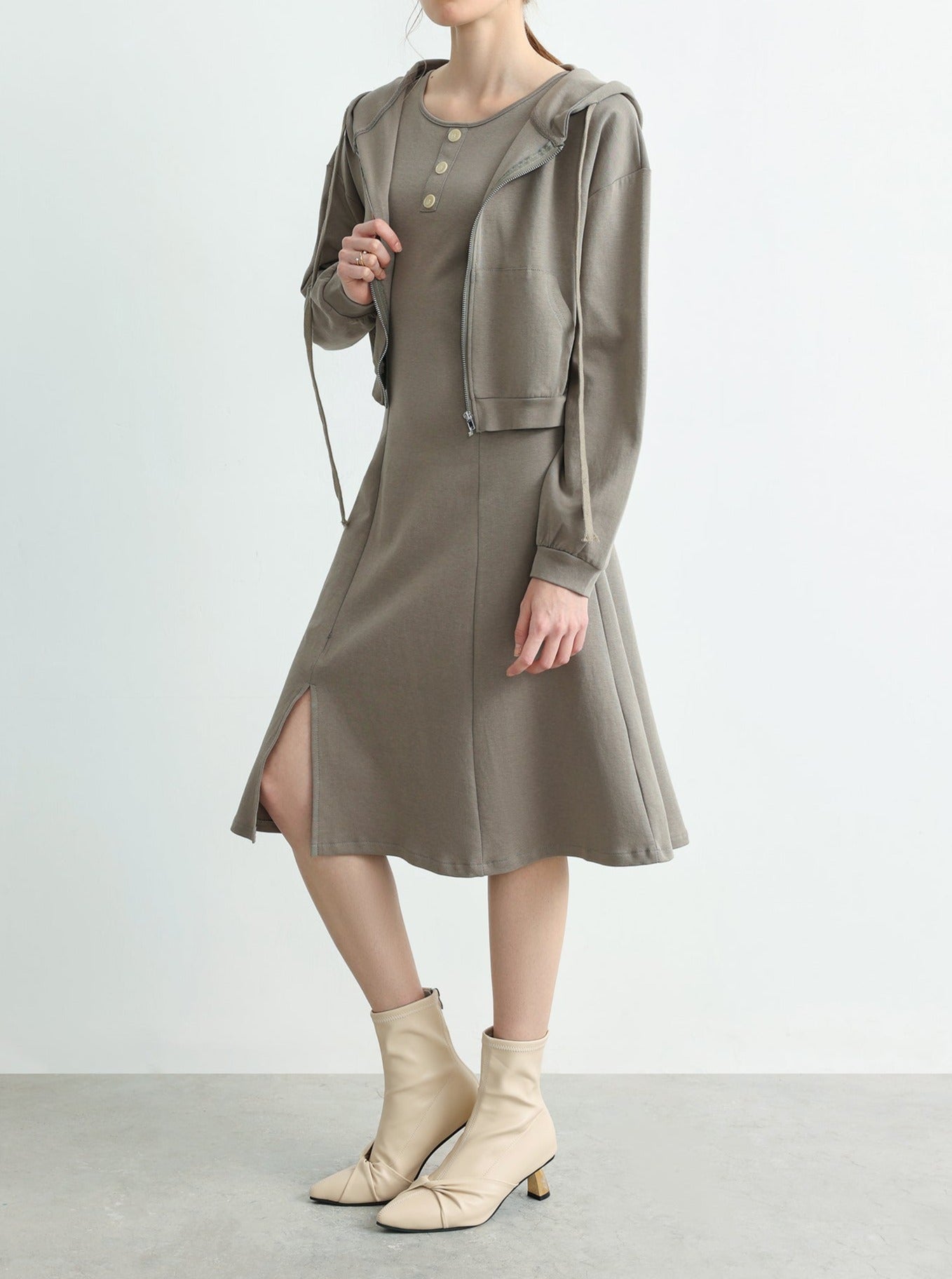 Two-Piece Set: Hooded Drop Shoulder Zip-Up Hoodie + Round Neck Side Sl liwisi Two-Piece Set: Hooded Drop Shoulder Zip-Up Hoodie + Round Neck Side Sl liwisi