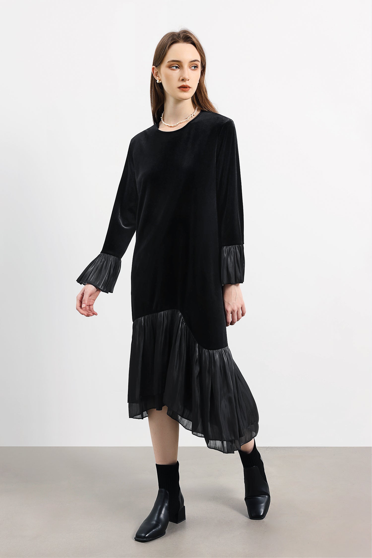 イレギュラー切替ロングフレアベロアワンピース - liwisi