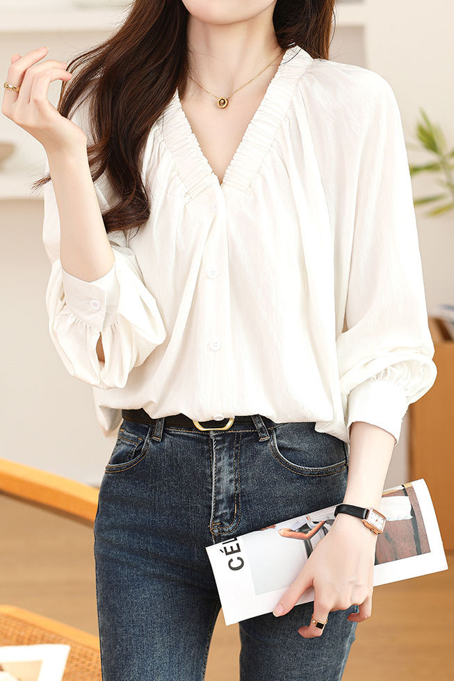 Early Autumn Stylish Ruched V-Neck Shirt - liwisi