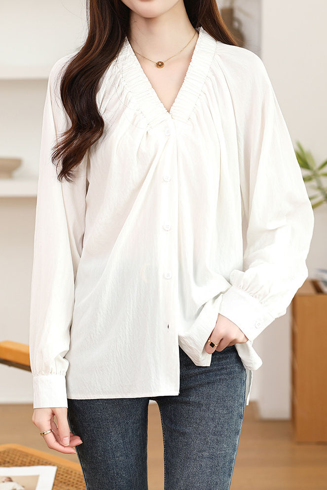 Early Autumn Stylish Ruched V-Neck Shirt - liwisi