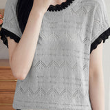 Gentle Commuter Color Contrast Wavy Crew Neck Hollow-out Short Sleeve Knit Top