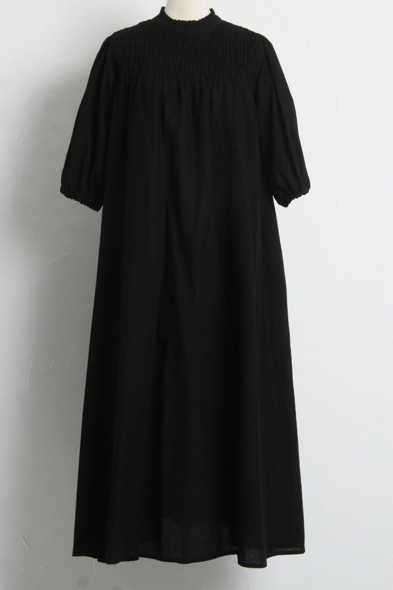 フリルカラーシャーリングパフ袖ロングスモックワンピース　2色入 - liwisi
