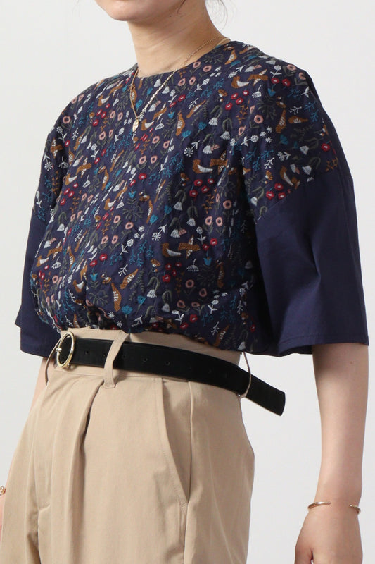 バックボタン刺繡装飾Tシャツ　2色入 - liwisi