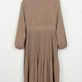 Round Neck Pleated Contrast Long Flare Dress - 4 Colors Available