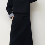 Simple sweatshirt and half skirt set