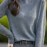Half turtleneck solid-color base layer shirt with hidden patterns