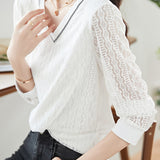 Elegant V-neck lace bottoming shirt