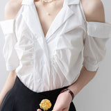 Fashionable off-shoulder shirt