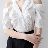 Fashionable off-shoulder shirt