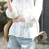 Three-dimensional embroidered T-shirt