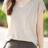 Minimalist Solid Color Knit Top