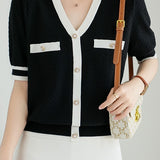 Simple Color-Block Knit Top