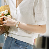 V-neck Short Sleeve Knit Top