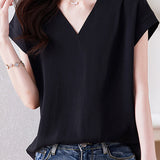 Commuter Elegant T-Shirt